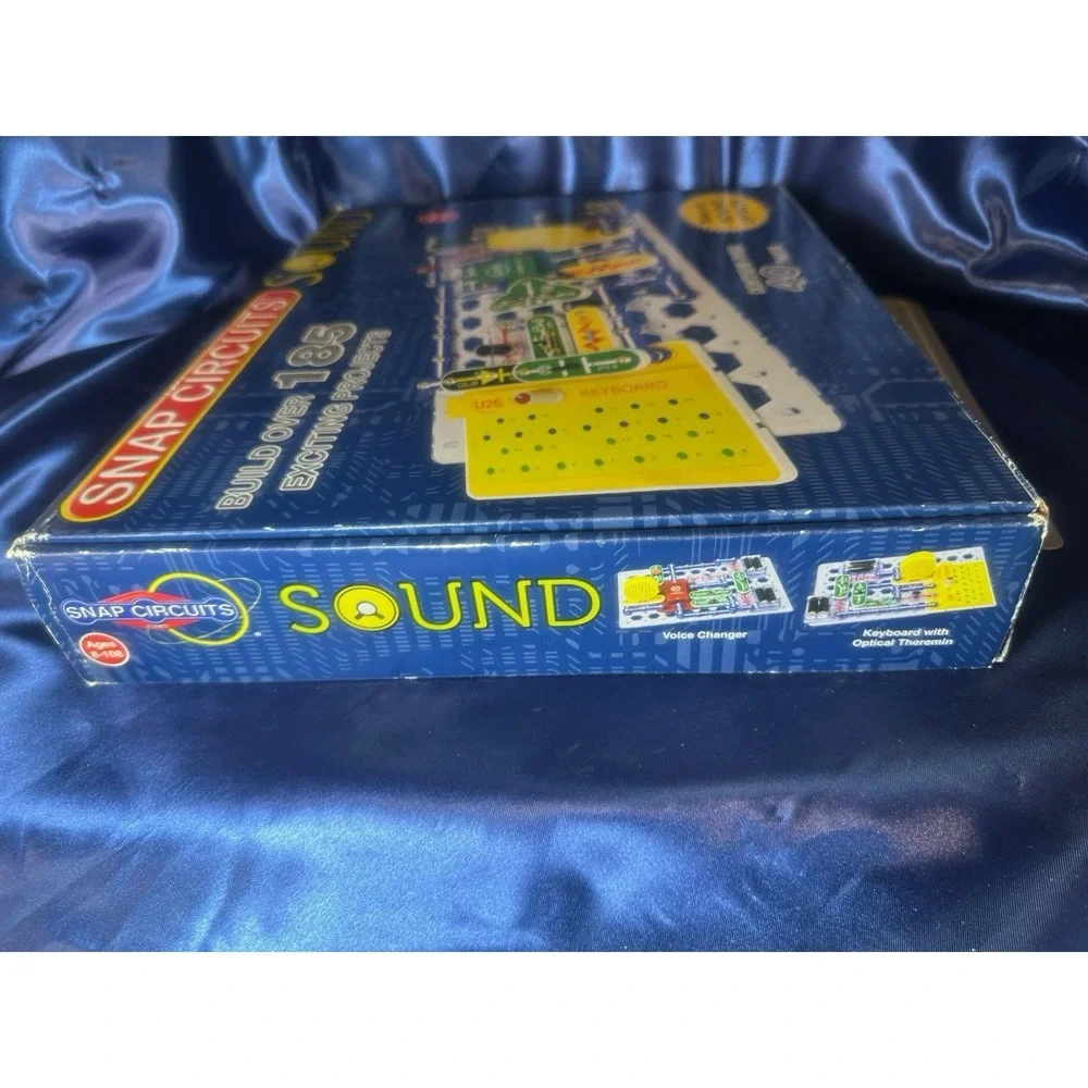 Snap Circuits Sound SCS-185 Elenco 185 Projects 40+ Parts W/ Sound Effects!